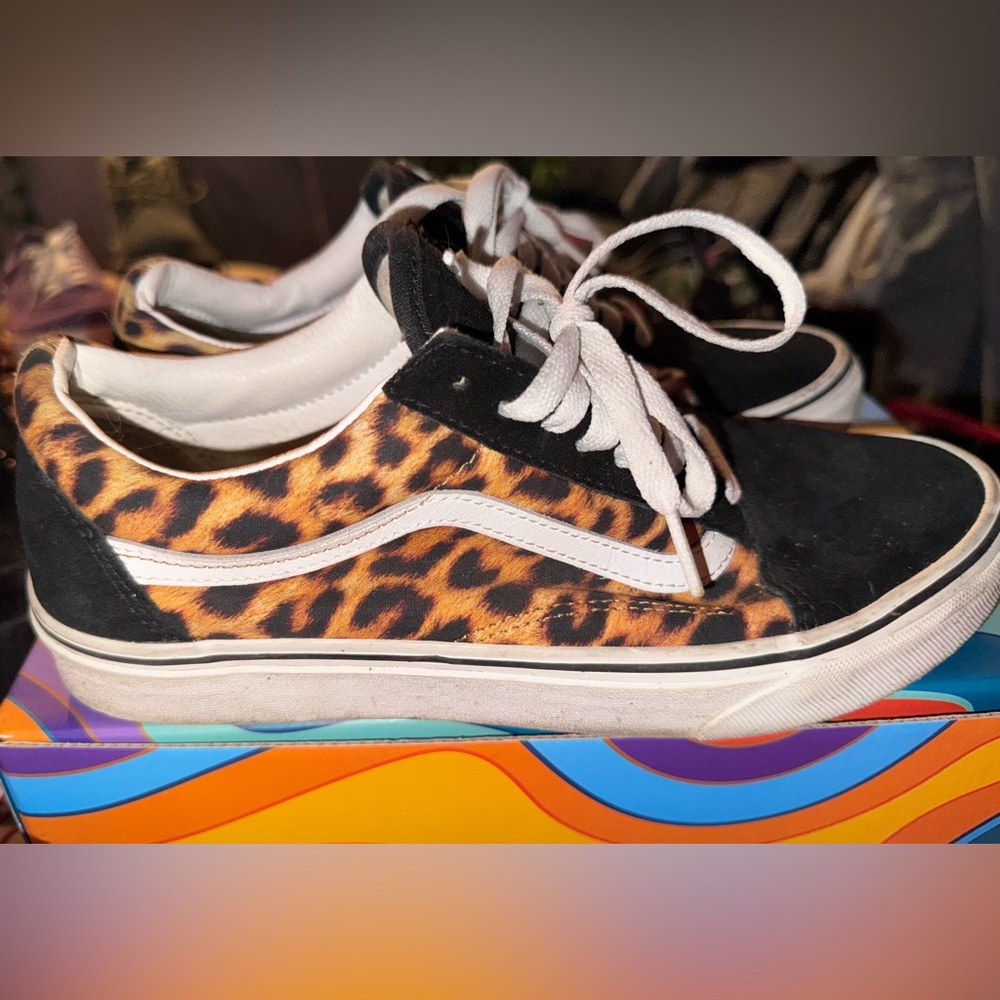 VANS Leopard Old Skool Womens Shoes - Picture 4 of 8